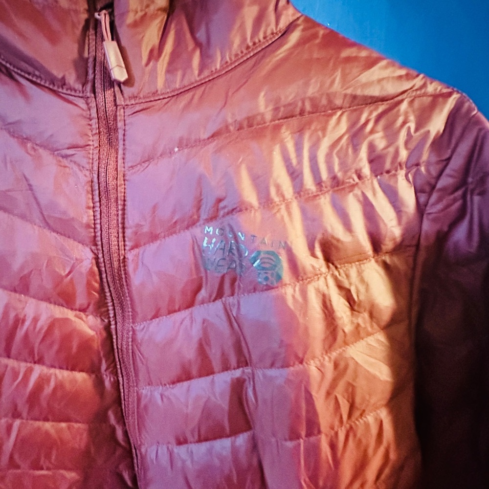 Mountain Hardwear Glen Alpine Down Parka w/Hood. - Picture 5 of 5